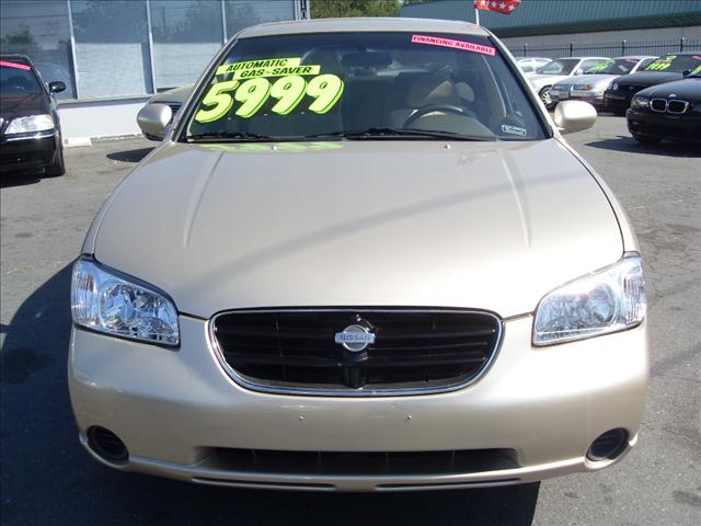 2000 Nissan Maxima for sale