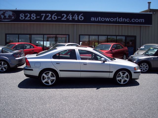 2004 Volvo S60 for sale
