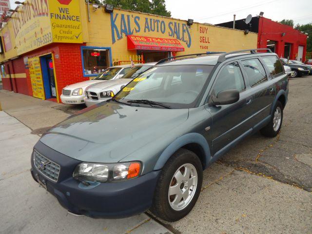 2001 Volvo V70 XC for sale