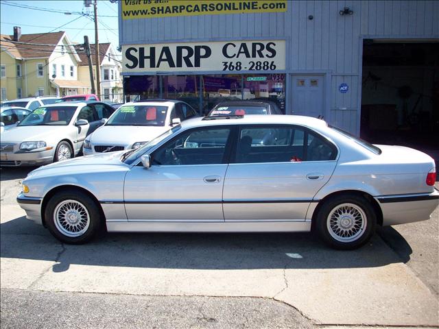 2001 BMW 7 series