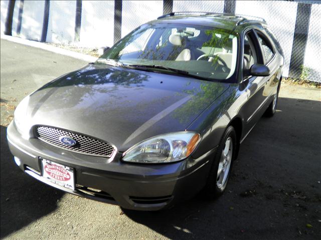 2004 Ford Taurus for sale