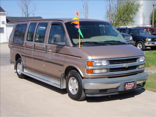 2000 Chevrolet Express for sale