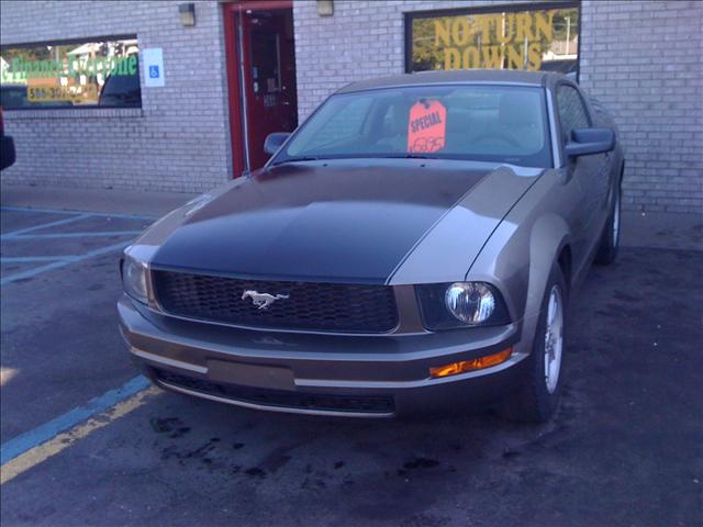 2005 Ford Mustang for sale