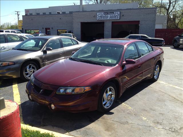 2000 Pontiac Bonneville for sale