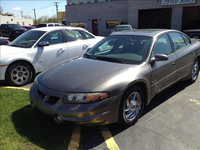 2001 Pontiac Bonneville for sale