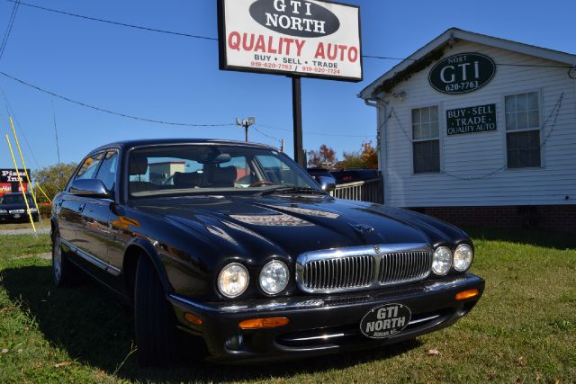 2002 Jaguar XJ8