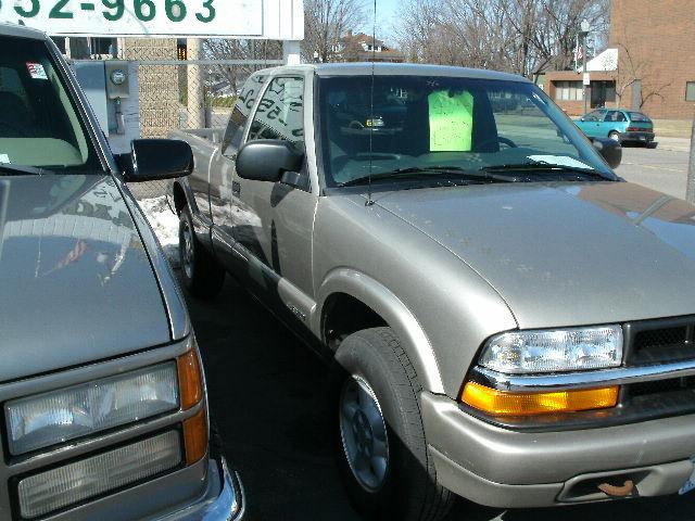 2000 Chevrolet S10 for sale