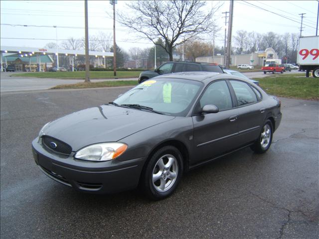2004 Ford Taurus for sale