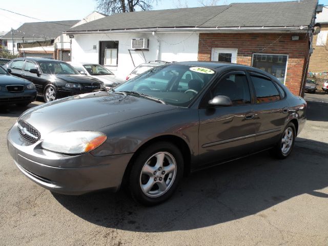2002 Ford Taurus for sale
