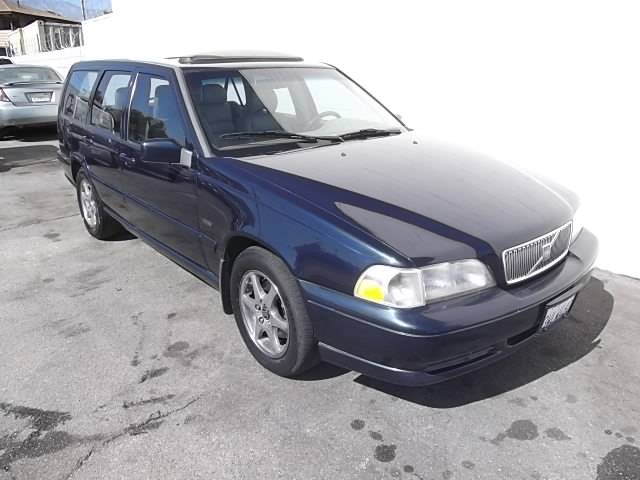 1998 Volvo V70 for sale