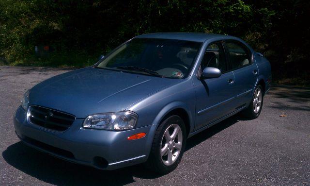 2000 Nissan Maxima for sale