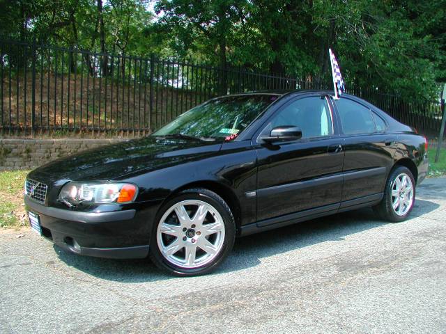 2004 Volvo S60