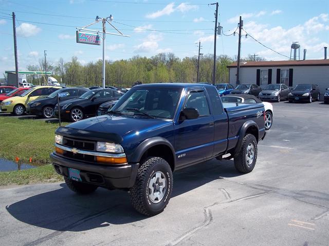 2003 Chevrolet S10 for sale