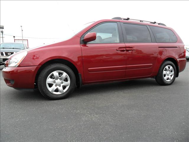 2008 Kia Sedona for sale