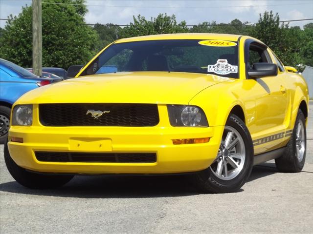 2005 Ford Mustang for sale