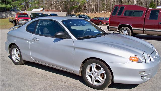 2000 Hyundai Tiburon for sale
