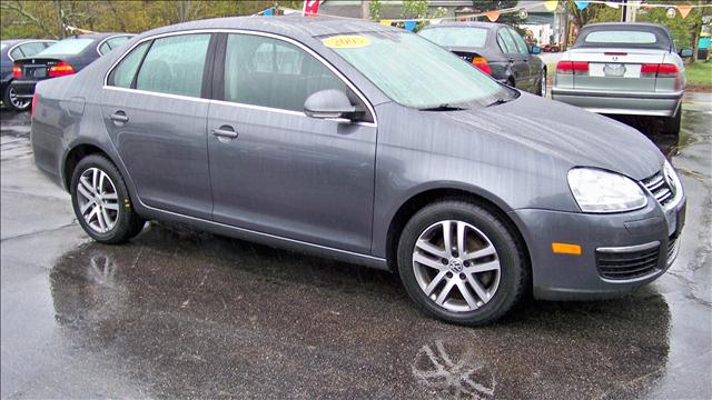 2005 Volkswagen Jetta for sale