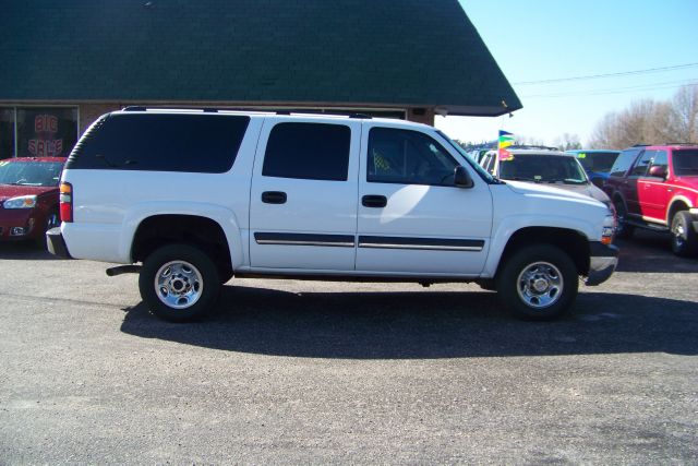 2005 Chevrolet Suburban for sale