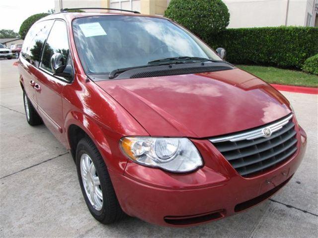 2007 Chrysler Town & Country for sale