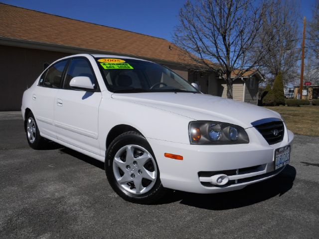 2005 Hyundai Elantra for sale