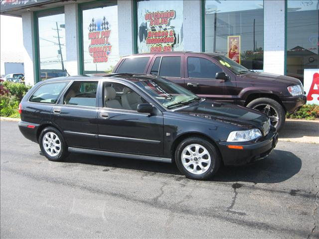 2002 Volvo V40 for sale