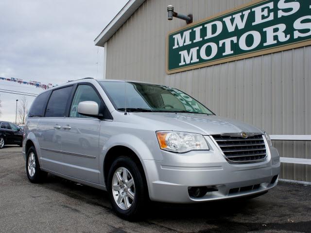 2009 Chrysler Town & Country