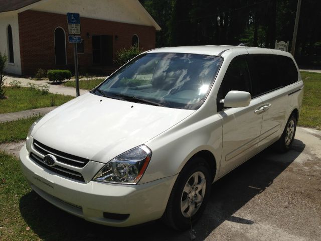 2006 Kia Sedona - Gainesville, FL