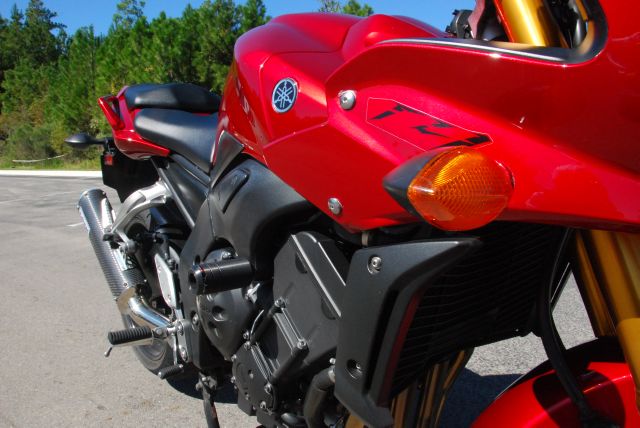 2006 YAMAHA FZ1 for sale