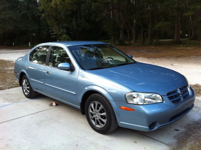 2000 Nissan Maxima for sale