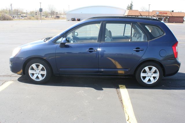 2008 Kia Rondo for sale