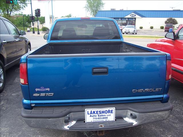 2001 Chevrolet S10 for sale