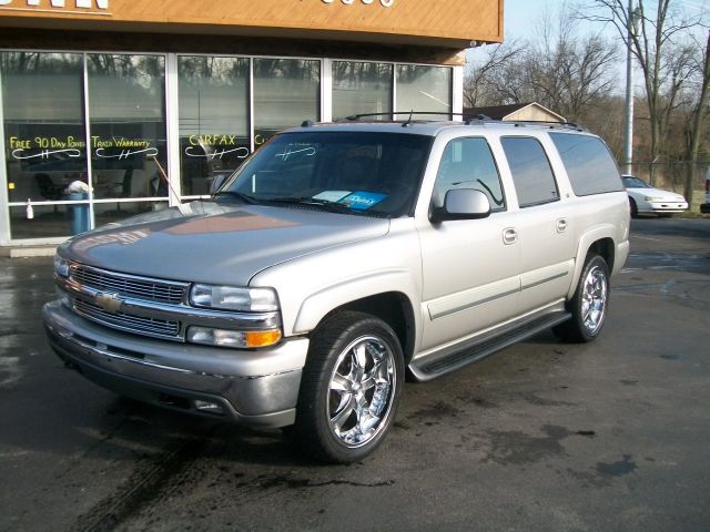 2004 Chevrolet Suburban for sale