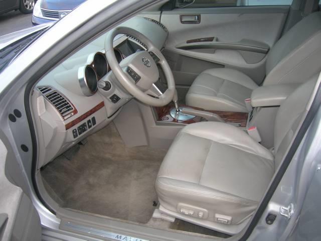 2004 Nissan Maxima
