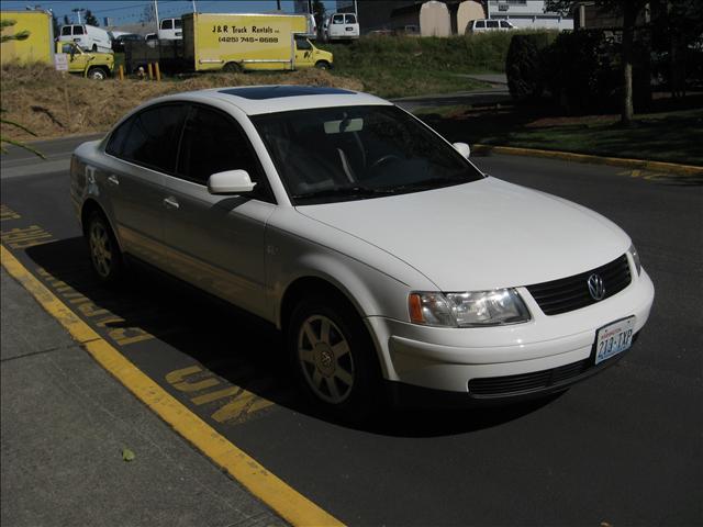 2000 Volkswagen Passat