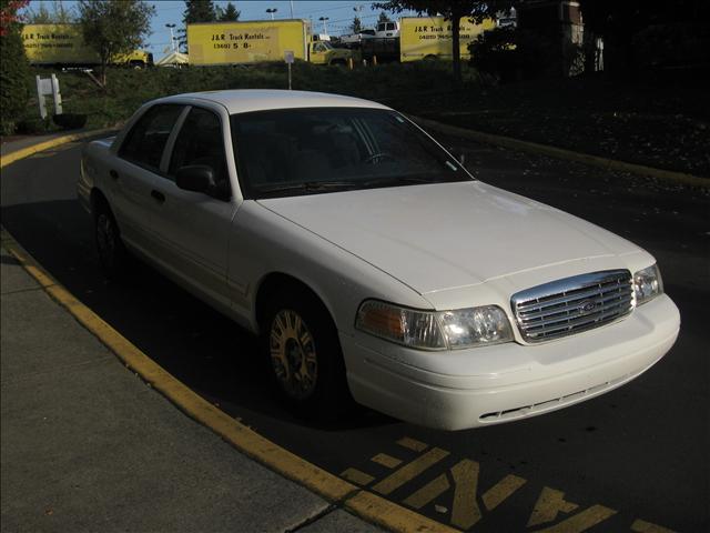 2004 Ford Crown Victoria for sale