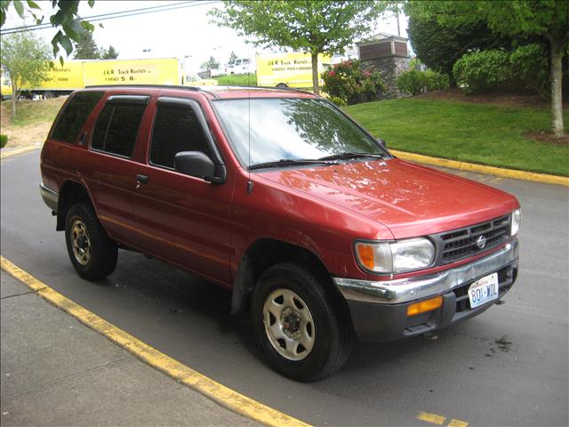 1998 Nissan Pathfinder for sale