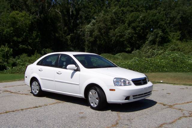 2007 Suzuki Forenza for sale