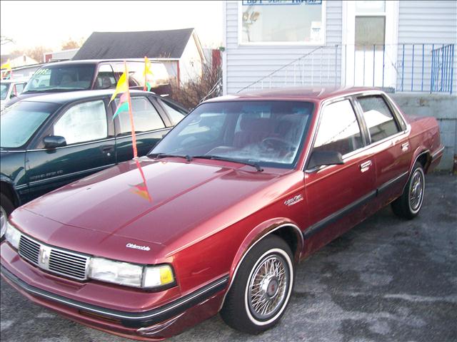 1992 Oldsmobile Cutlass Ciera for sale