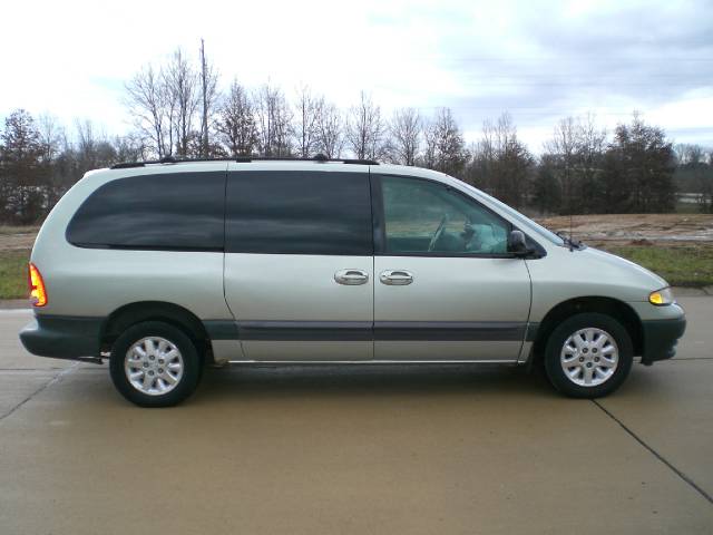 2000 Plymouth Grand Voyager for sale