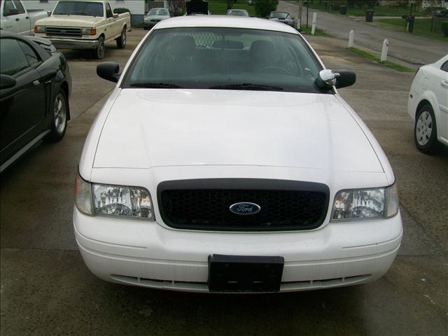 2004 Ford Crown Victoria for sale