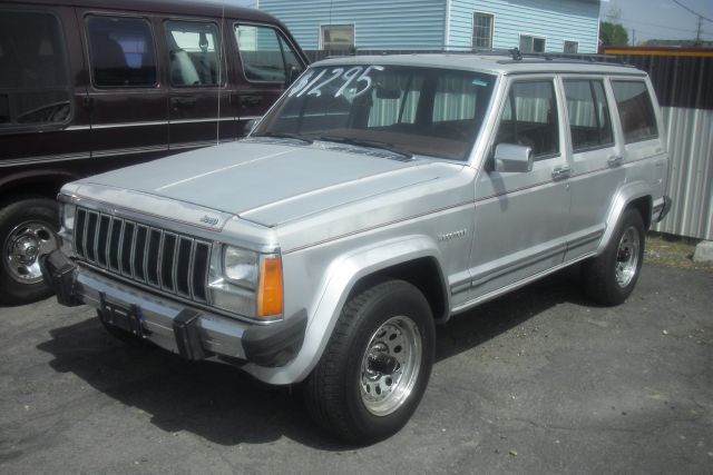 1984 Jeep Wagoneer for sale