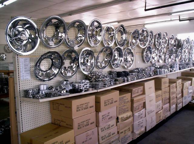 2006 Fender Trim Wheel Skins for sale
