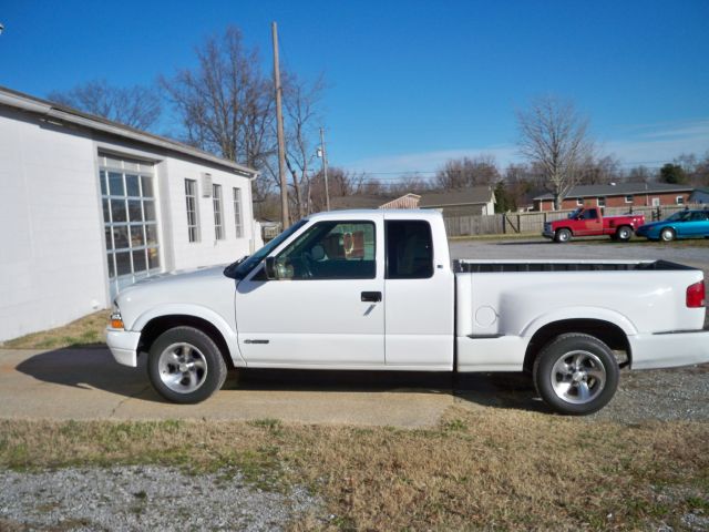 2002 Chevrolet S10 for sale