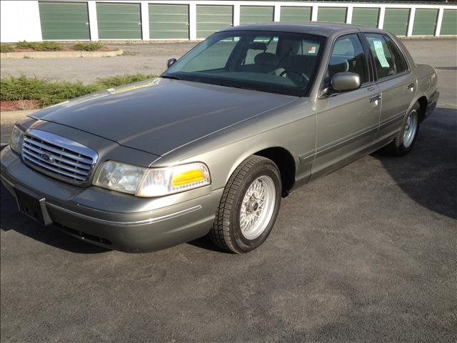 1999 Ford Crown Victoria for sale