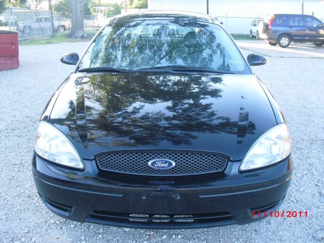 2004 Ford Taurus for sale