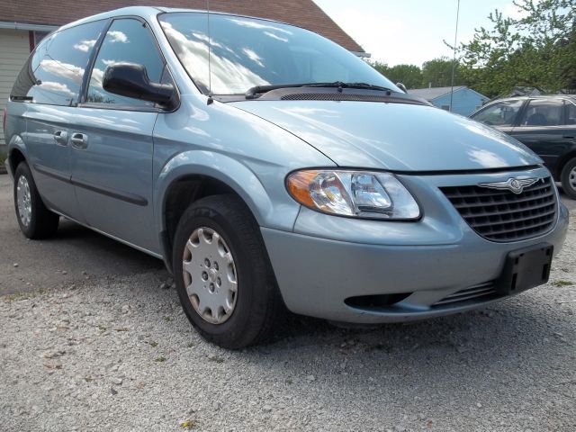 2004 Chrysler Town and Country for sale