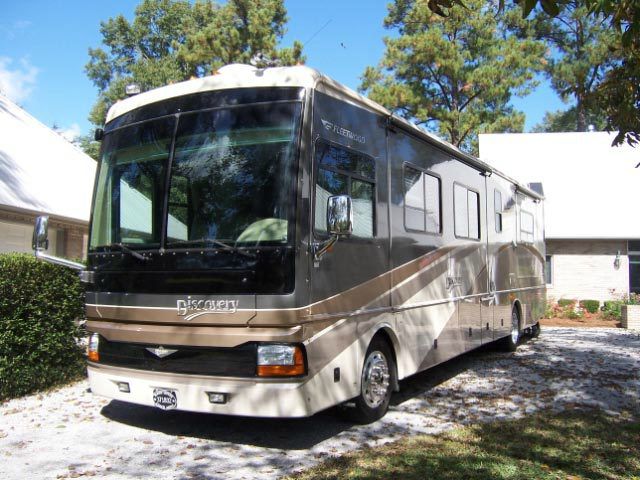 2006 Fleetwood Discovery