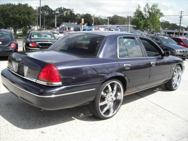 2001 Ford Crown Victoria for sale