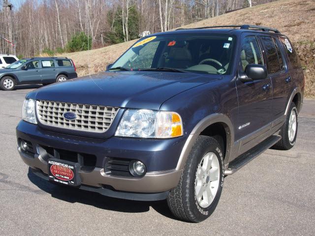 2004 Ford Explorer