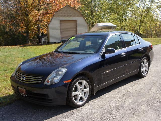 2004 Infiniti G35